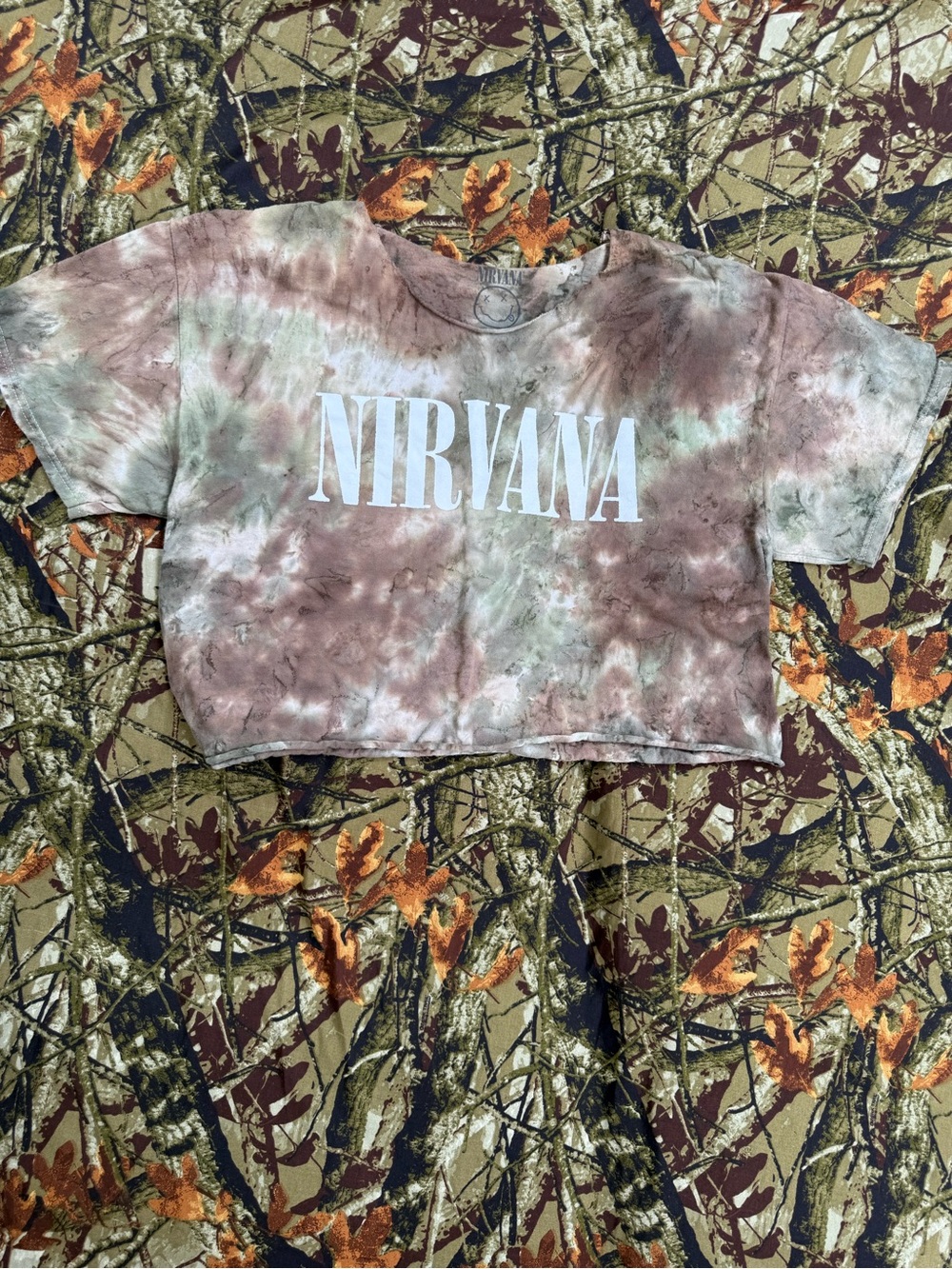 Nirvana In Utero Tie Dye Graphic Crop Top Tee | 90s Grunge Raw Hem